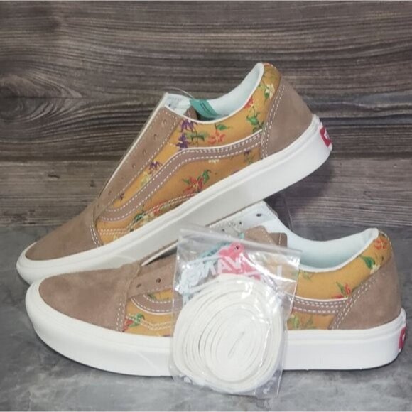 New Comfycrush Old Skool Fatal Floral Golden Brown Sneakers - Picture 3 of 10